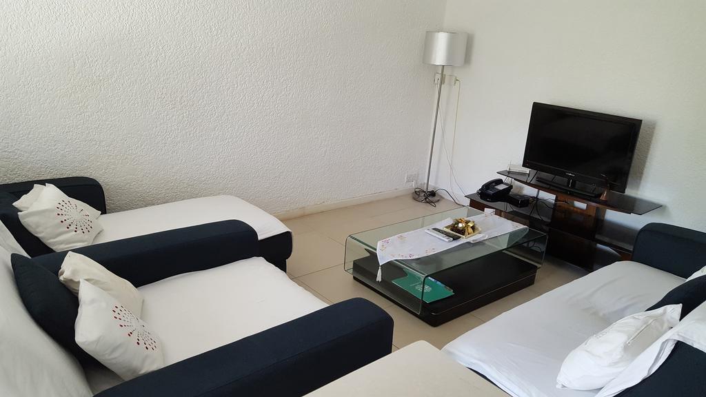 Villa In Le Tamier, 4 Bedrooms, 300M Flic En Flac Beach エクステリア 写真