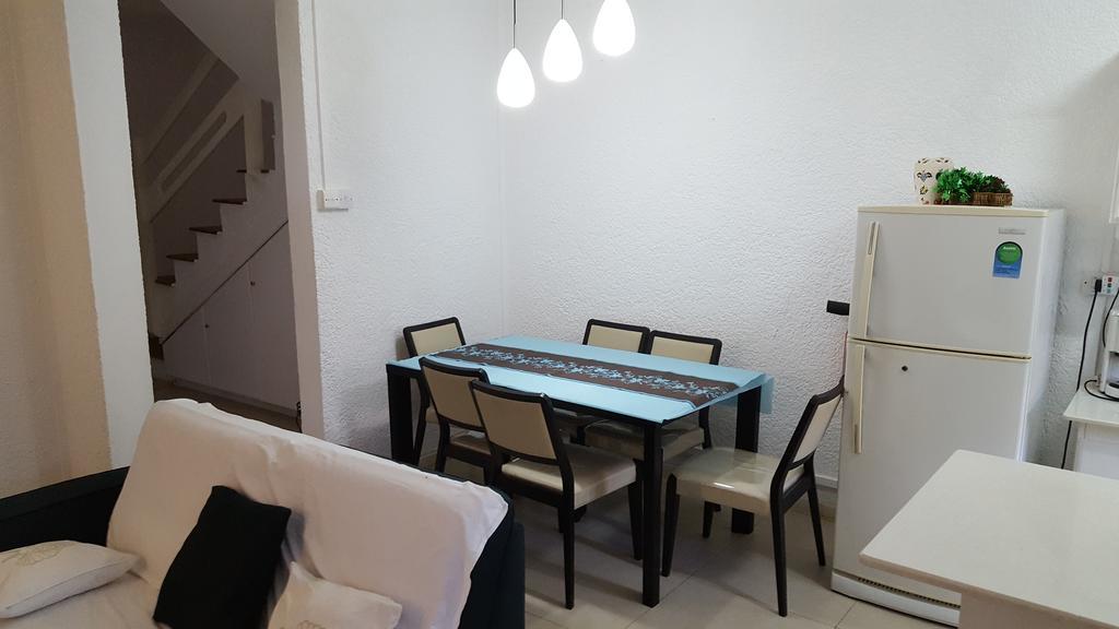 Villa In Le Tamier, 4 Bedrooms, 300M Flic En Flac Beach エクステリア 写真