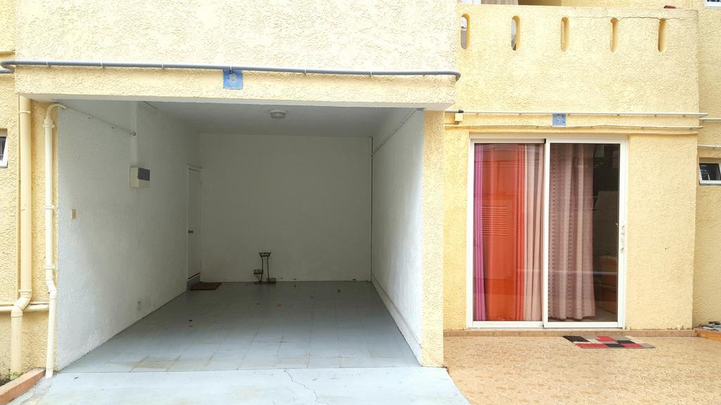 Villa In Le Tamier, 4 Bedrooms, 300M Flic En Flac Beach エクステリア 写真