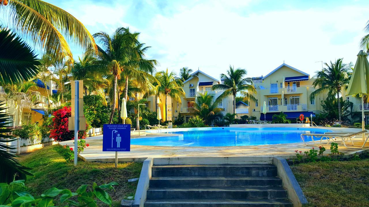 Villa In Le Tamier, 4 Bedrooms, 300M Flic En Flac Beach エクステリア 写真